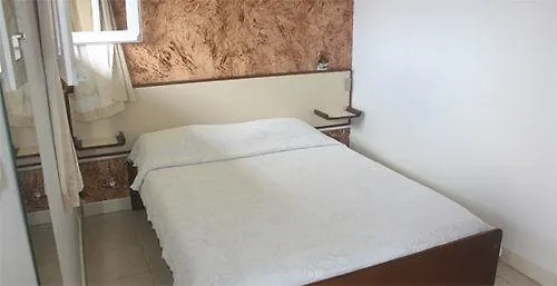Ducos Airport Hotel